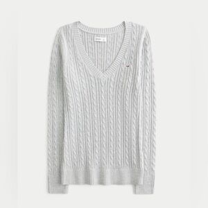 NEW Hollister Women's Light Gray V-Neck Sweater